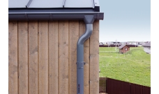 Кронштейн трубы на кирпич Grand Line PU 100 мм RAL 7024 мокрый асфальт